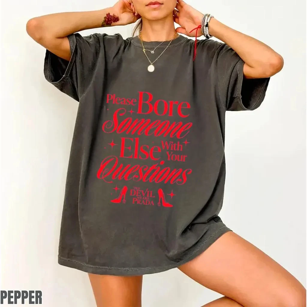 Camiseta gráfica The Devil Wears Prada, camiseta feminina da moda, camiseta unissex de algodão solta e respirável para o verão