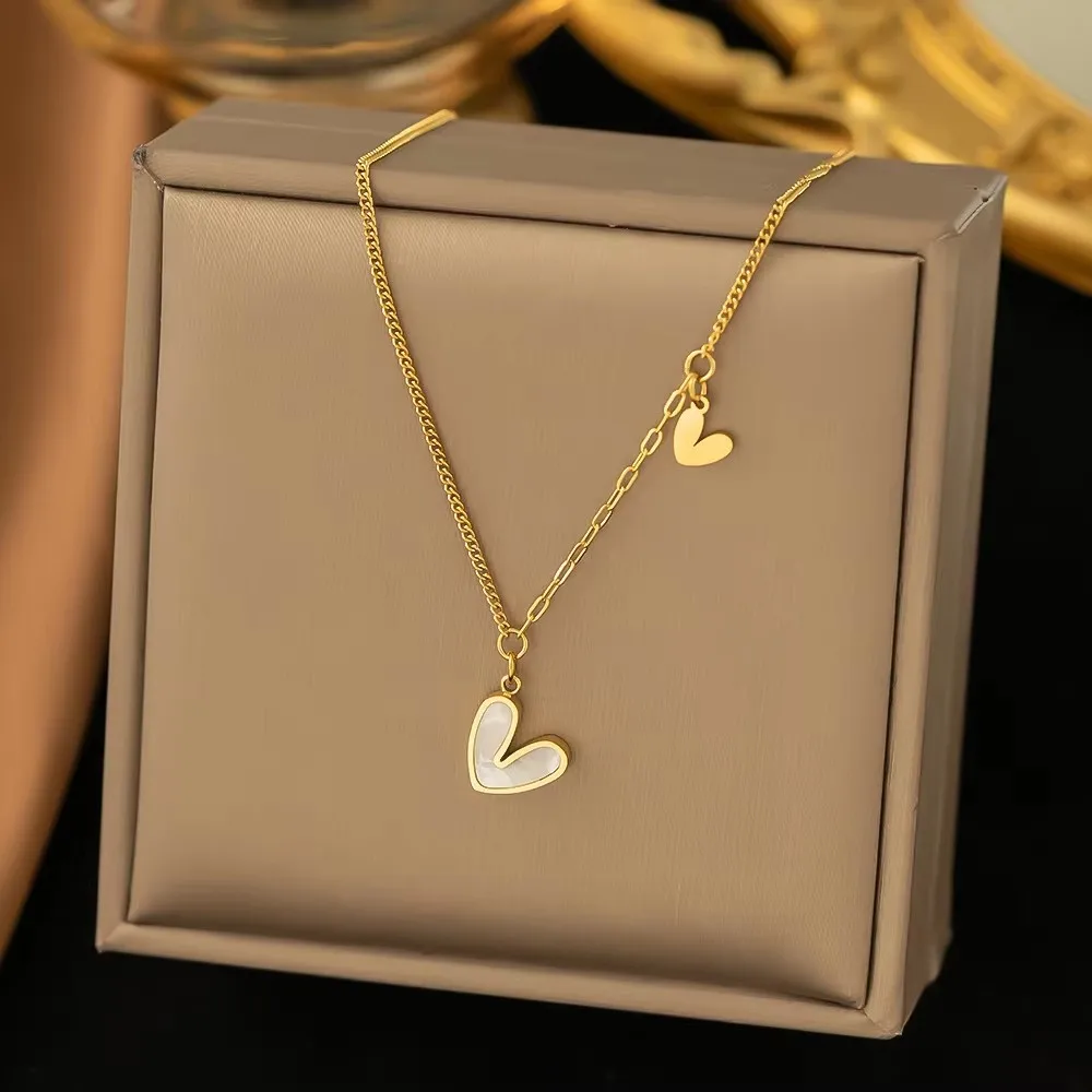 Simple and fashionable double love white fritillary shell titanium steel necklace, stainless steel necklace for ladies and stude