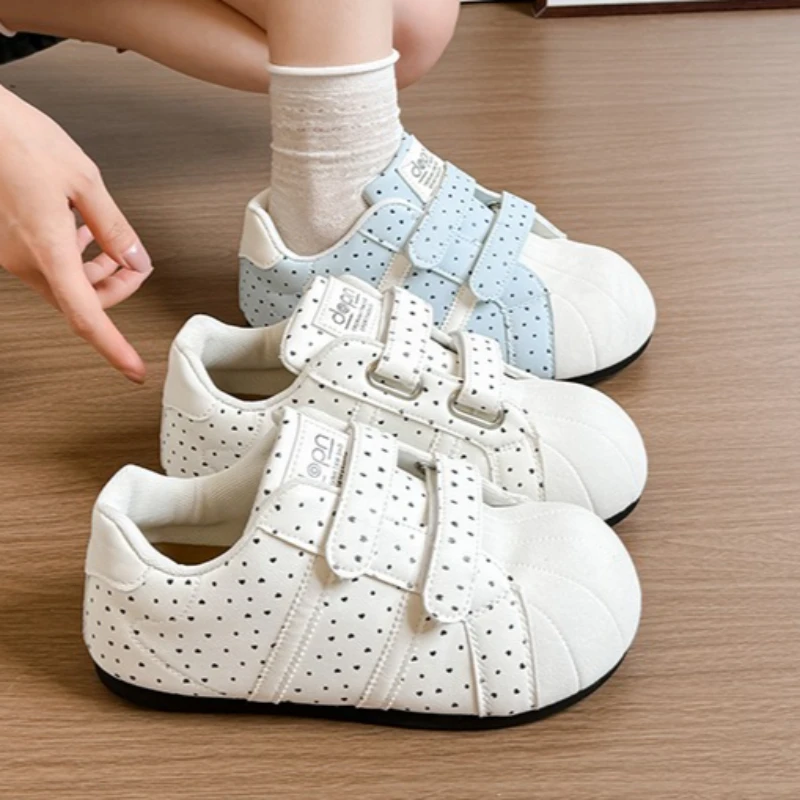 New Spring and Autumn Women's Elegant Comfortable Wave Point Style Sneakers Women Double Velcro Shallow Mouth Vulcanized Shoes