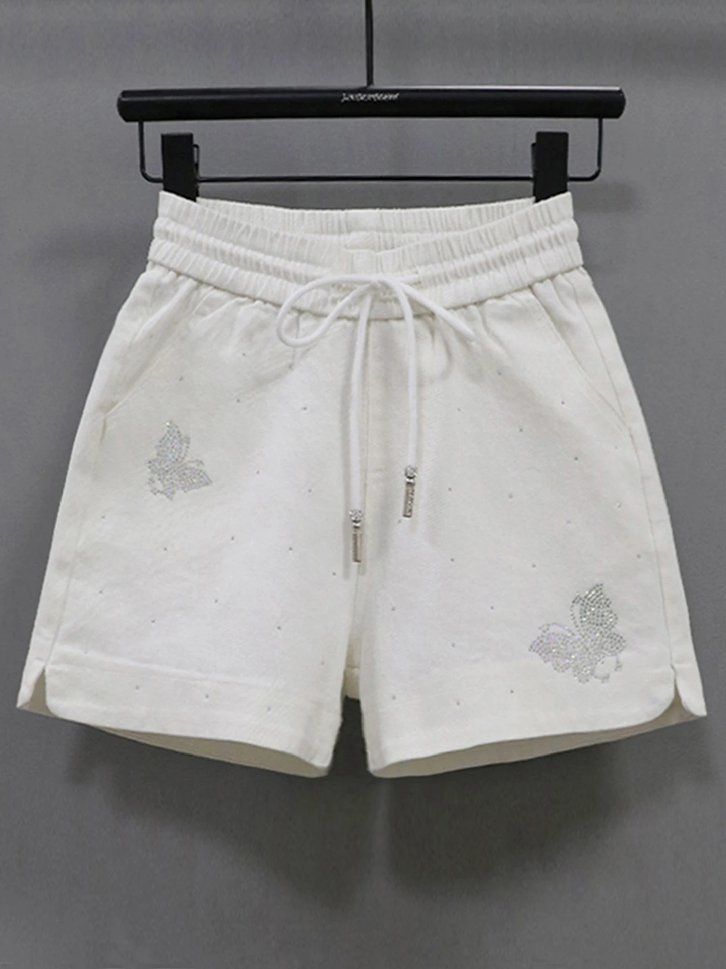 

High Waist Elastic Waist Shorts Women's Fashion Rhinestone Dopaamine Color New Korean Style Casual Slimming Large Size Versat...