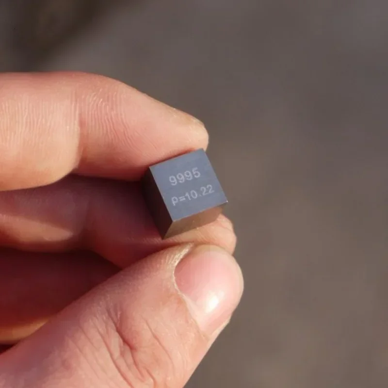 10mm Molybdenum Mo Cubic Periodic Table Cube 99.93% Pure Molybdenum Cubic Metal Gift Rare Metal Molybdenum Element Block Sample
