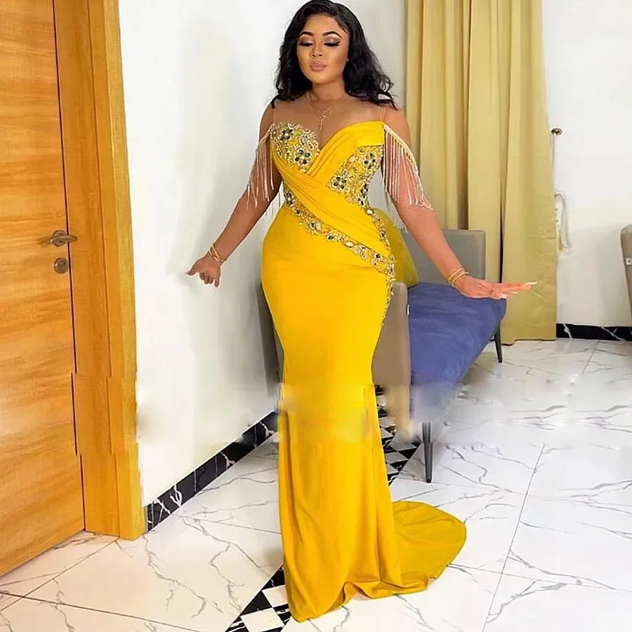 Aso Ebi Mermaid Sexy Prom Dress Sheer Neck Fringe Beaded Sleeveless Party Evening Dress Customized For African Women 2025