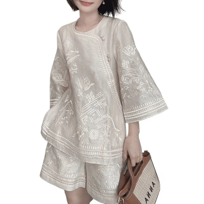 

New Chinese Style National Style New High-end Thin Top Versatile Casual Suit Women's Shorts Two-piece Set High Appearance Level