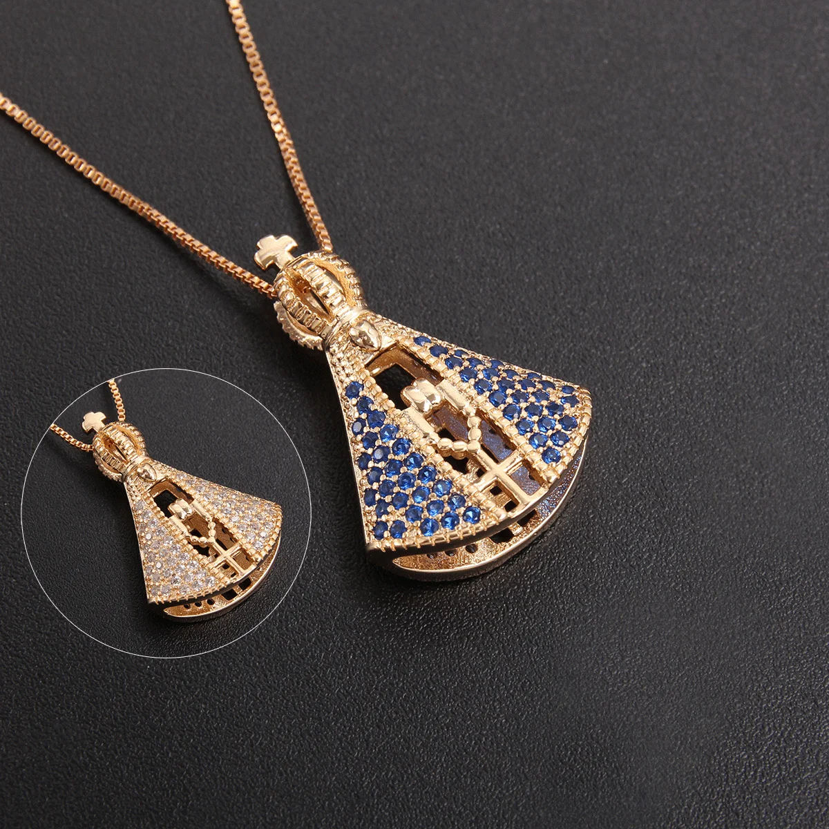 SUNSLL Collar con Colgante Hueco de la Virgen de Guadalupe para Mujer, Joyería Religiosa de Oro con Circonita Cúbica de la Virgen María, Gargantilla