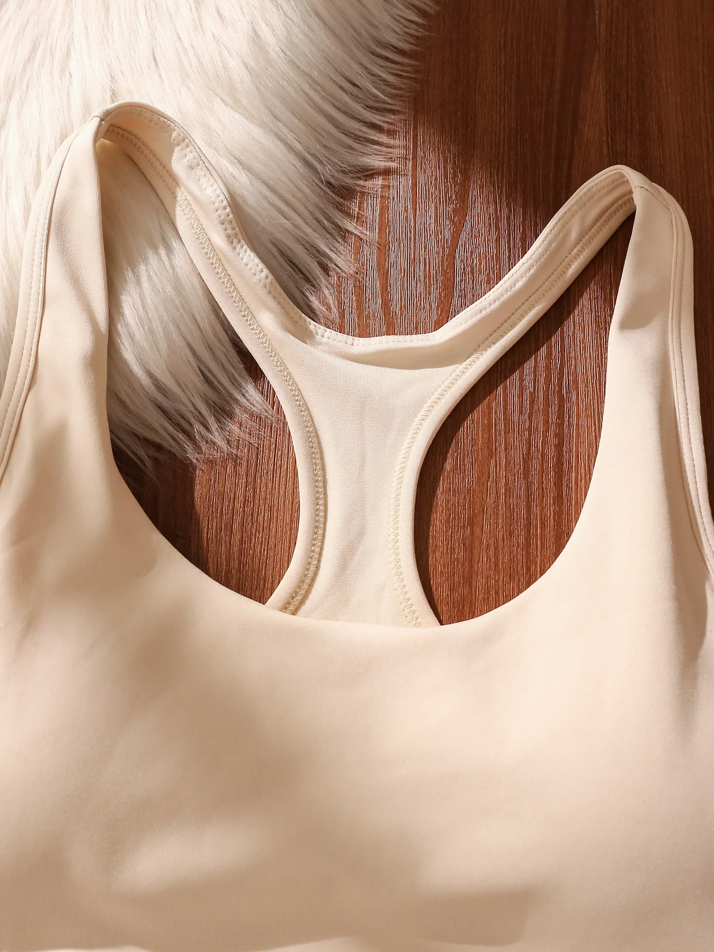 Canotta sportiva ad alta intensità Canotta estiva da donna Anti-o Abbigliamento da yoga Intercato Bellissimo reggiseno Fitn Gilet da corsa