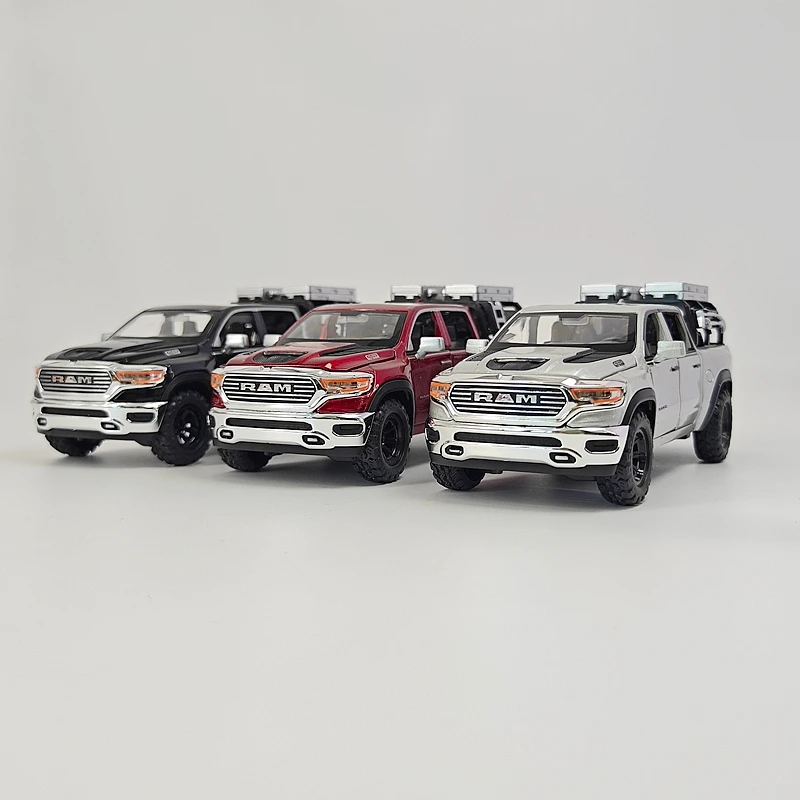 

1:32 simulation Dodge Ram pickup alloy car model, doors and engine hood, trunk can be opened, sound and light return gifts