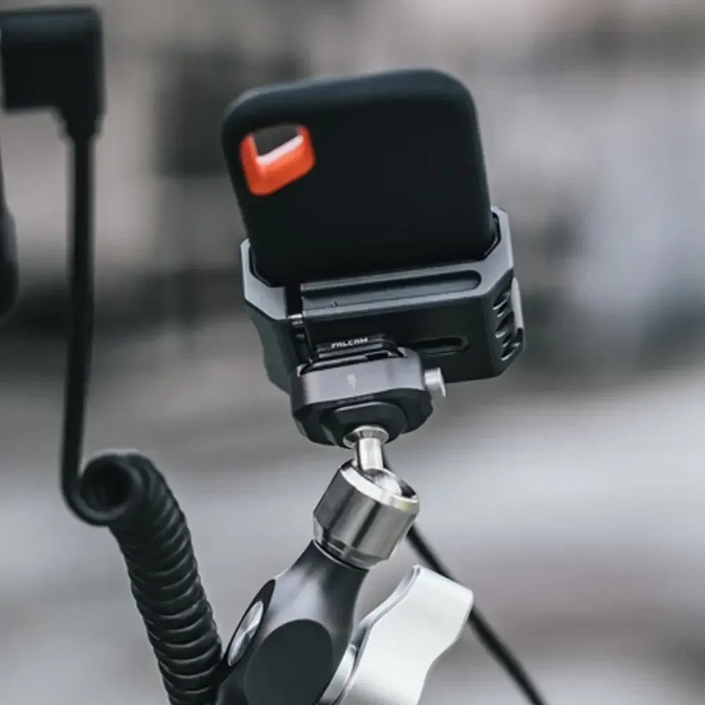 

Универсальный регулируемый металлический держатель FALCAM для SSD с съемным зажимом, креплением Cold Shoe и резьбой 1/4 дюйма для камеры C00B3904