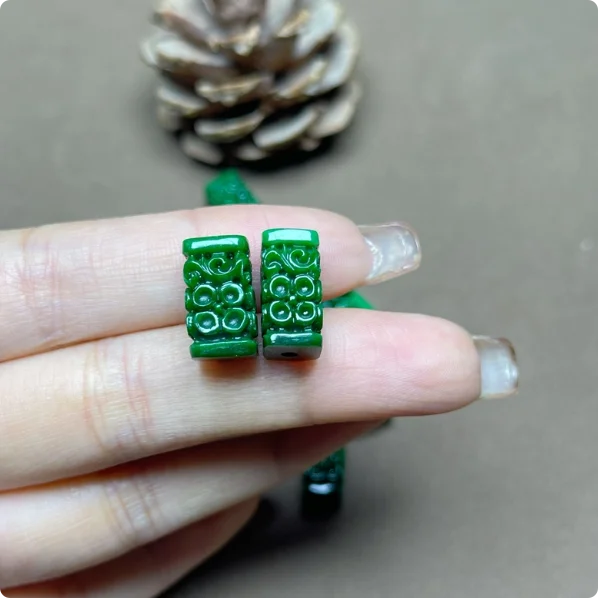 collana-con-pendente-in-giadeite-naturale-del-myanmar-intaglio-raffinato-acquamarina-verde-ghiaccio-nuovo-stile-design-tradizionale-cinese