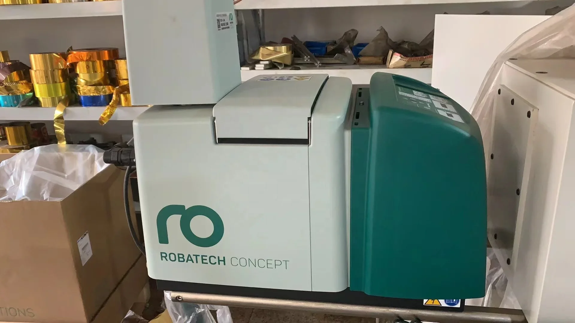 High speed paper wrapper and foil automatic chocolate bar cold seal package machine