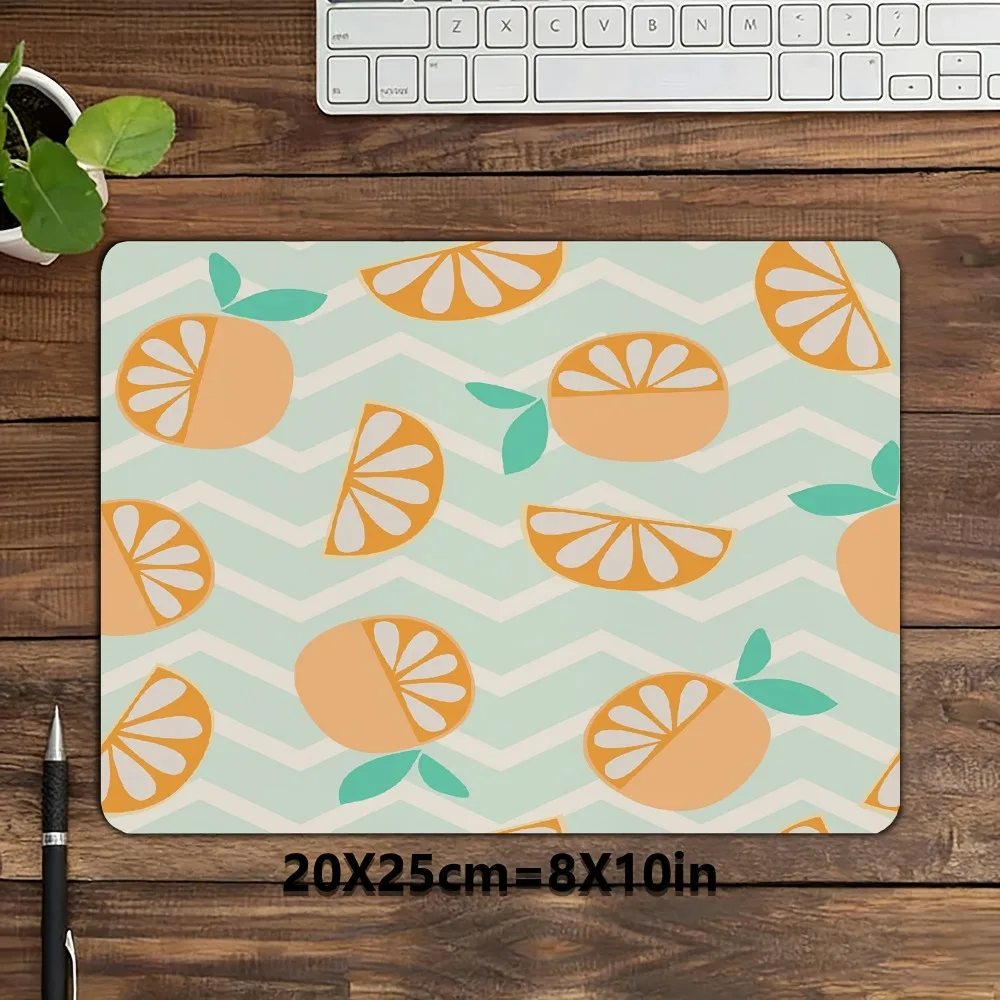 Mini Gaming Mouse Pad Orange Slice Fruit Pattern Rubber Non-Slip Desk Mat for PC Computer