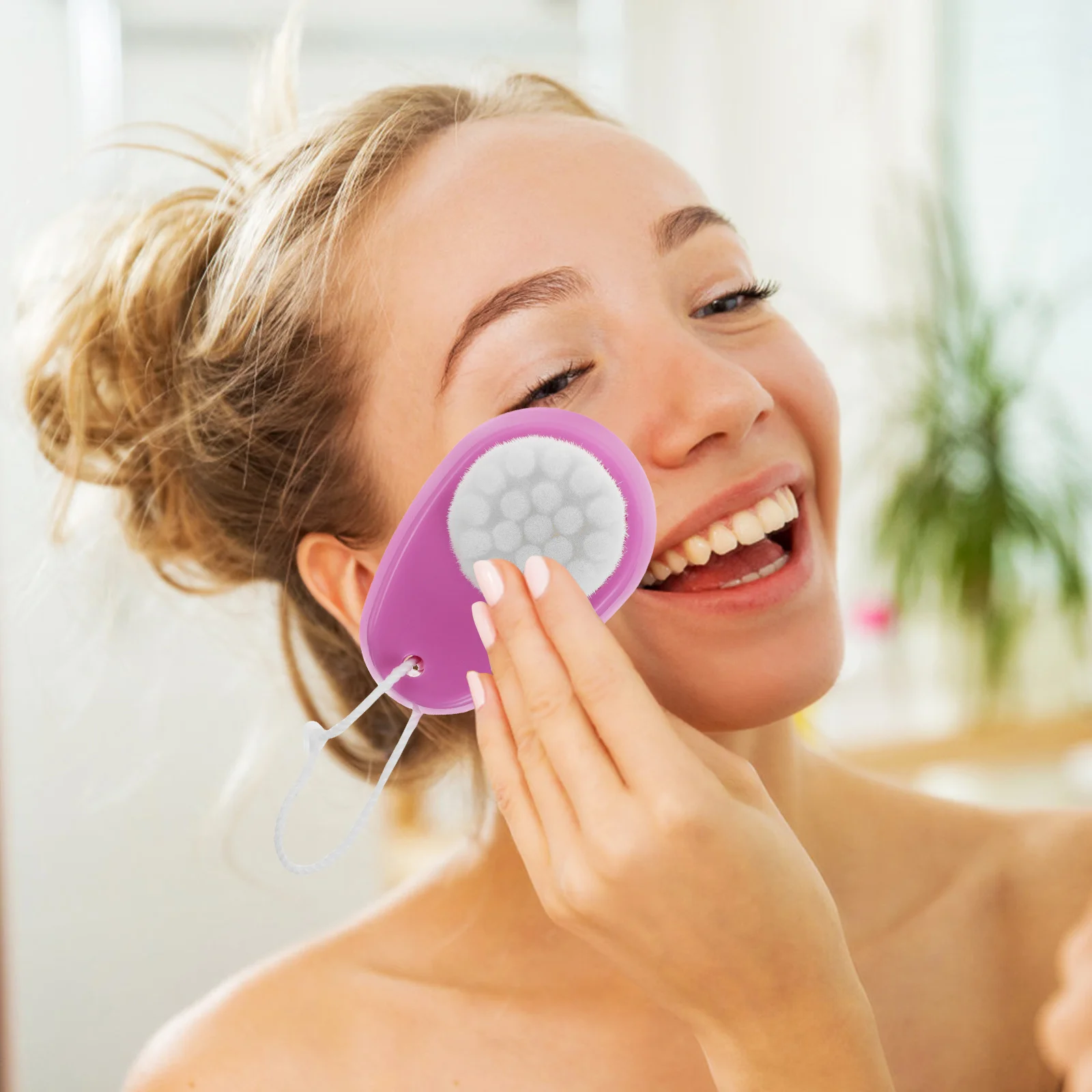 แปรงทำความสะอาดผิวหน้าซิลิโคนแบบใช้มือสองด้าน แปรงขัดผิวหน้า ขัดผิวอย่างล้ำลึก นวดผิว เครื่องมือดูแลผิว พกพาสะดวก สำหรับผู้หญิงและผู้ชาย