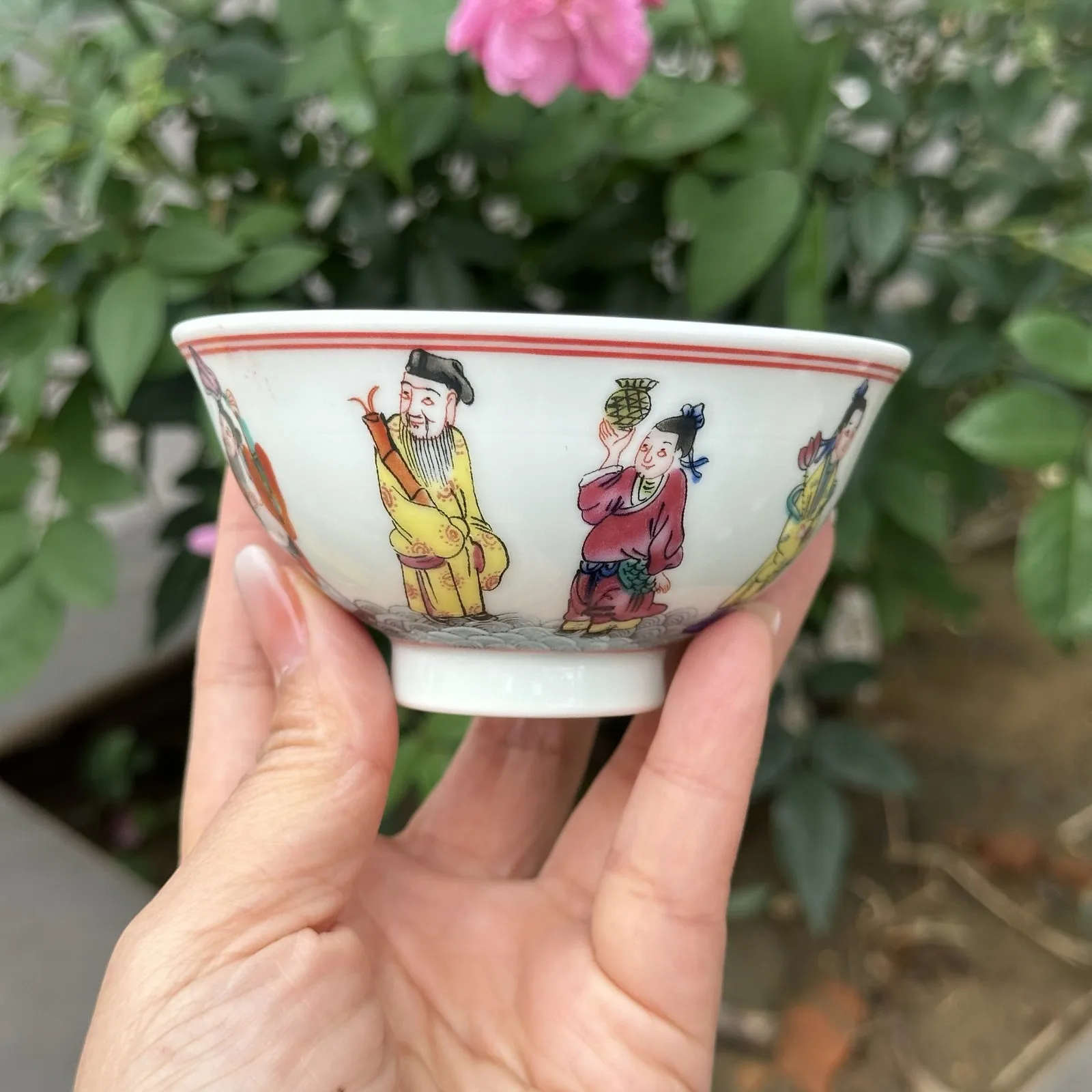 Chinese Famille Rose Porcelain Teacup Cup Eight Immortals Pattern 3.74 inch