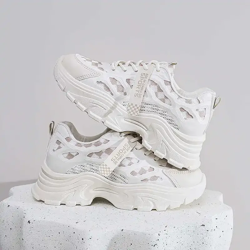 Rubber Sole Dark Luxury Woman Heels Sports Shoes Women Medium Heel Shoes Sneakers High Fashion Luxary Luxo Original Snaeker