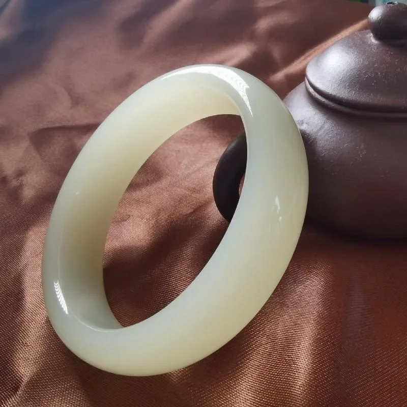 light sunny green jadeite jade bracelet Qingyu Clear Water Lake Green Jade Bracelet Women's Round Flat Bracelet charm