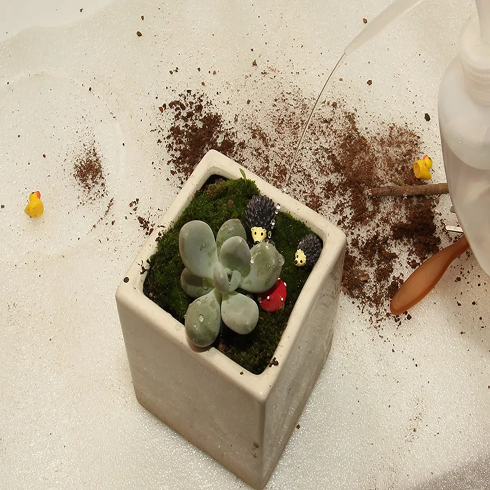 

7pcs Gardening Tool Set Soil Loosening Transplanting Seedlings Portable Kit Watering Bottle Brush Shovel Tweezers Balcony Mini