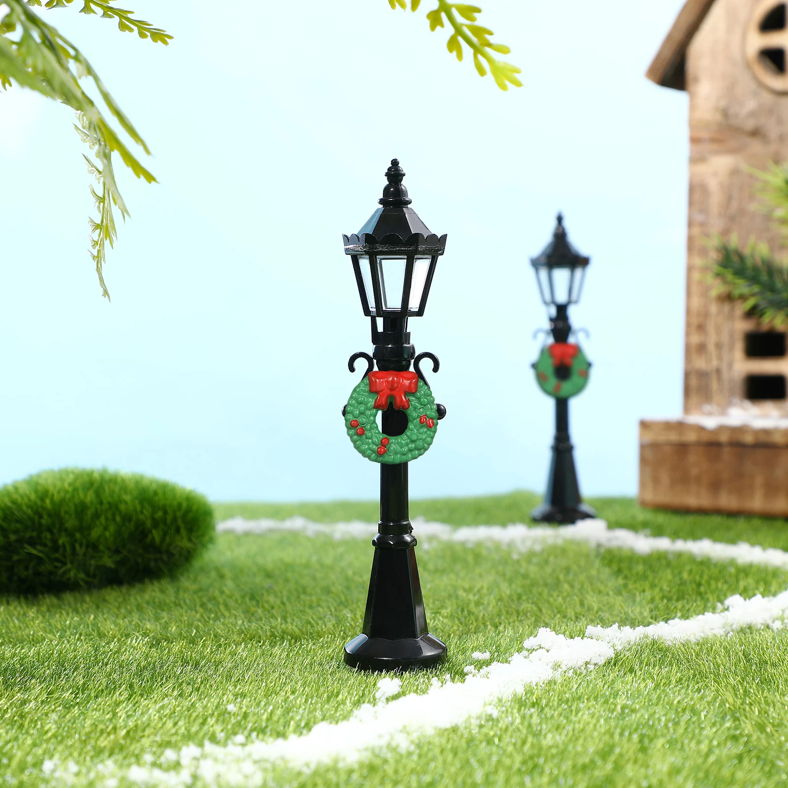 

4 Pcs Christmas Lights Miniature Dollhouse Street Village Lamp Post Posts Lampposts for