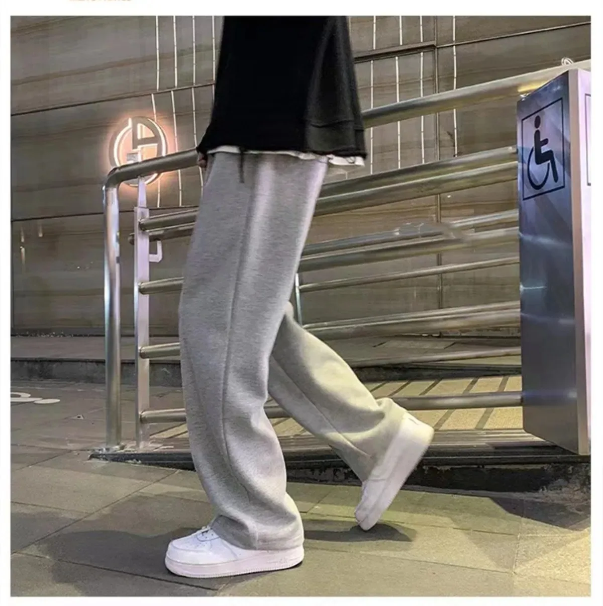 

Men's Loose-fit Straight-leg Casual Pants Drawstring Summer Lightweight Wide-leg Sweatpants for Men Comfortable Long Pants