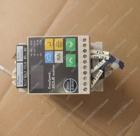 

Used 3G3JE-A2004B 0.4kw frequency converter