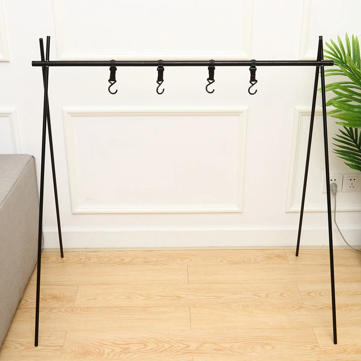 

1pc Camping Tripod Heavy Duty Aluminum Alloy Foldable Clothes Rack Storage Shelf Organizer For Outdoor Camper Gear Black Size L