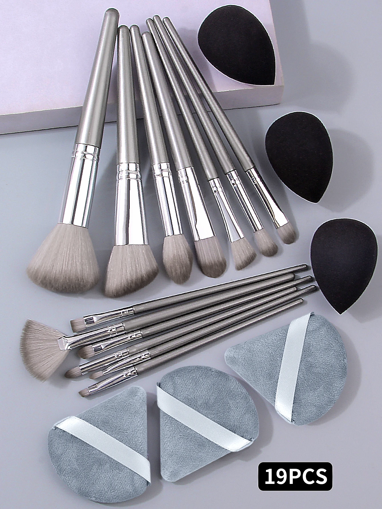 19-delige veganistische make-upborstel en sponskit / reizen - Pro synthetische penselen, 3 dubbele blenders en soezen, 6-in-1 cadeauset