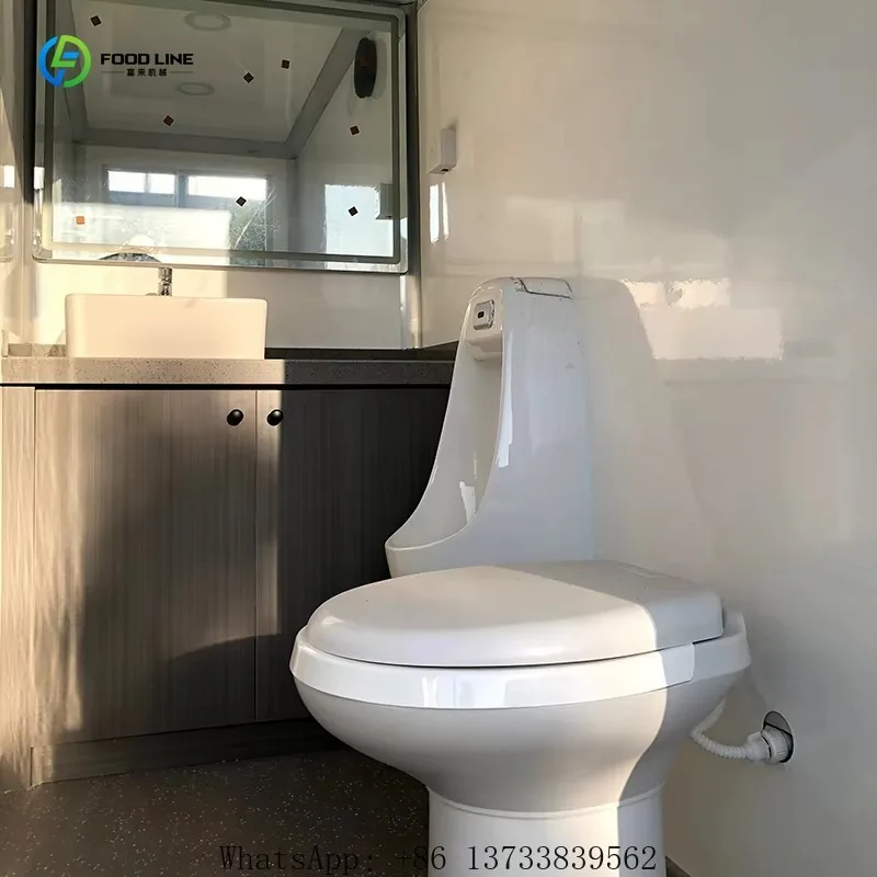 Customized Outdoor Modern Mobile Toilet Chinese Manufacturer Luxury Steel Structure Portable Toilet Trailer