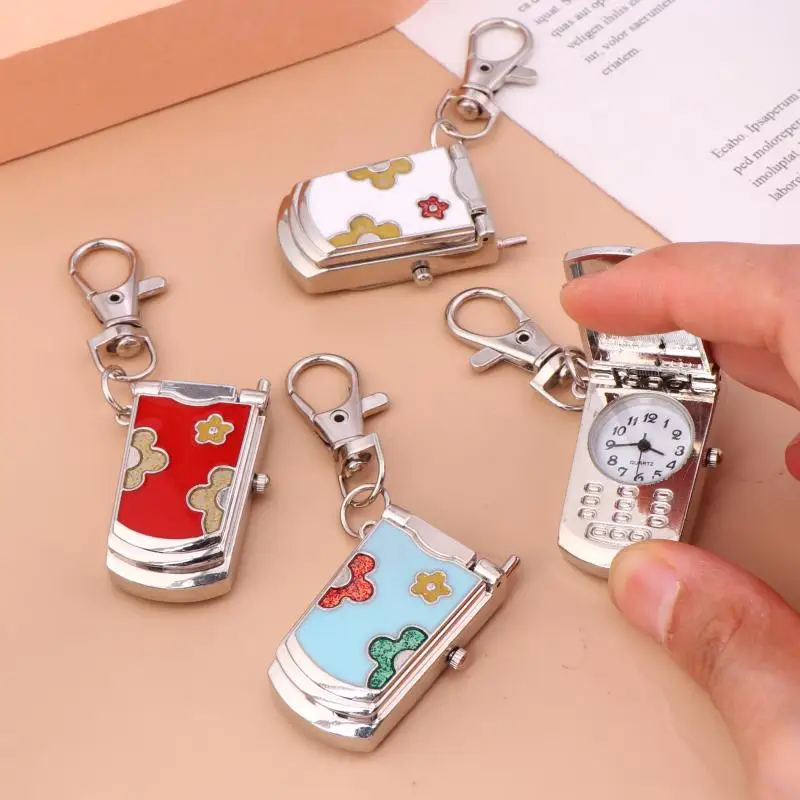 1Pcs Fashion Flip Phone Keychain Watch Hanging Watch Fashion Trend Retro Cute Keychain Pendant Creative Gift