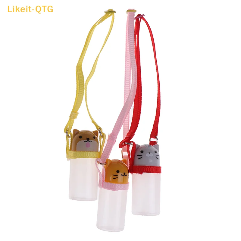 

НОВИНКА: 1 шт. миниатюрная бутылка для воды с ремешком для кукольного домика, аксессуары для кукол, масштаб 1:12