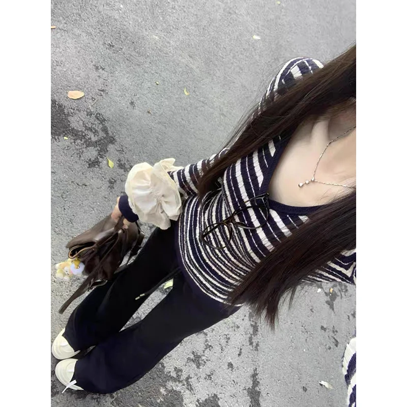 YIBASHU Women Blue Striped Pullover V-Neck Sweater Vintage 2000s Jumper Knit Long Sleeves Cashmere Sweater Women Autumn Winter