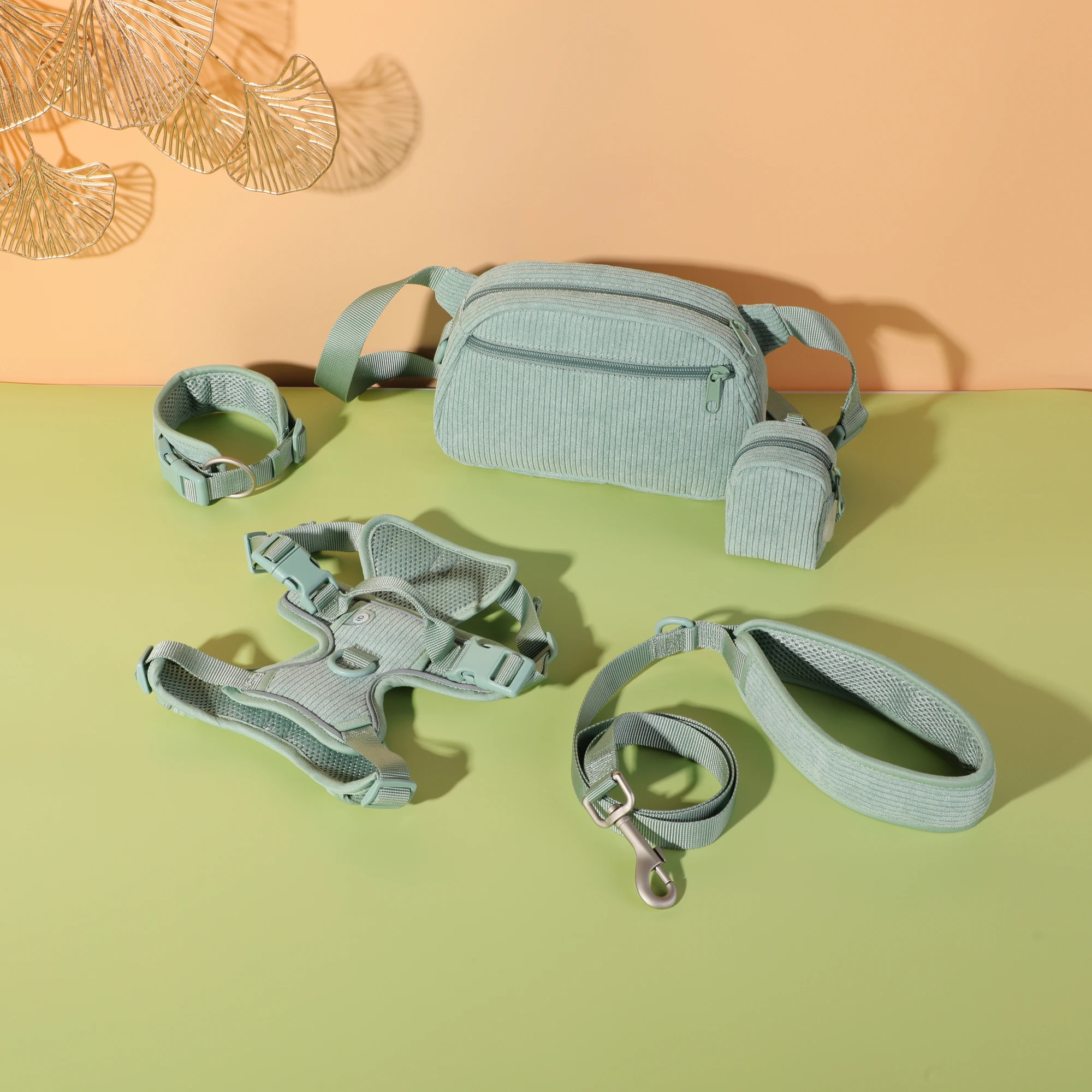 

Trending Pet Products Dog Training Collar and Leash Set for Dog Custom Dog Harness Pet Collar Personalized Service Pet Harness