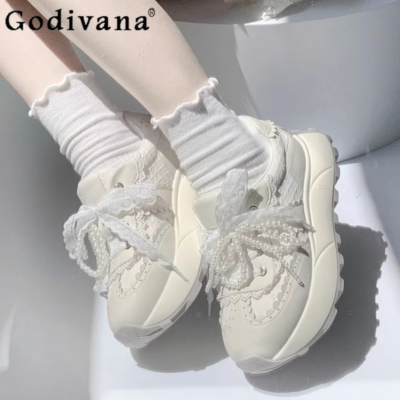 

Original 2025 Spring and Autumn New Training Shoes Women's Cute Pearl Lace-up Casual Versatile Sneakers Sweet Y2k Sports Shoes