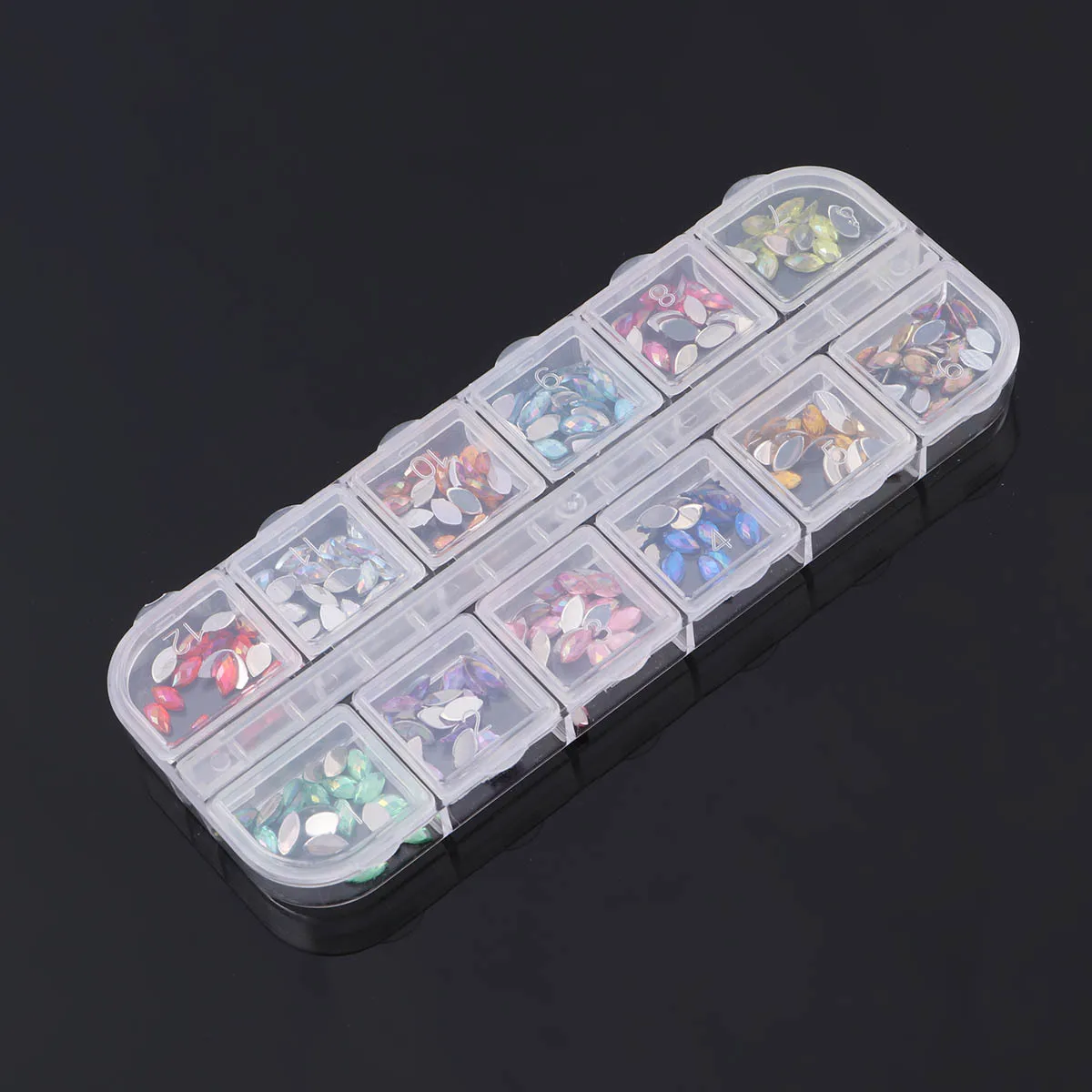 光沢のあるマルチカラーのラインストーンボックスネイルアートデコレーションクリスタルジェムストレージケース虹色のネイルアートラインストーンロングストリップ
