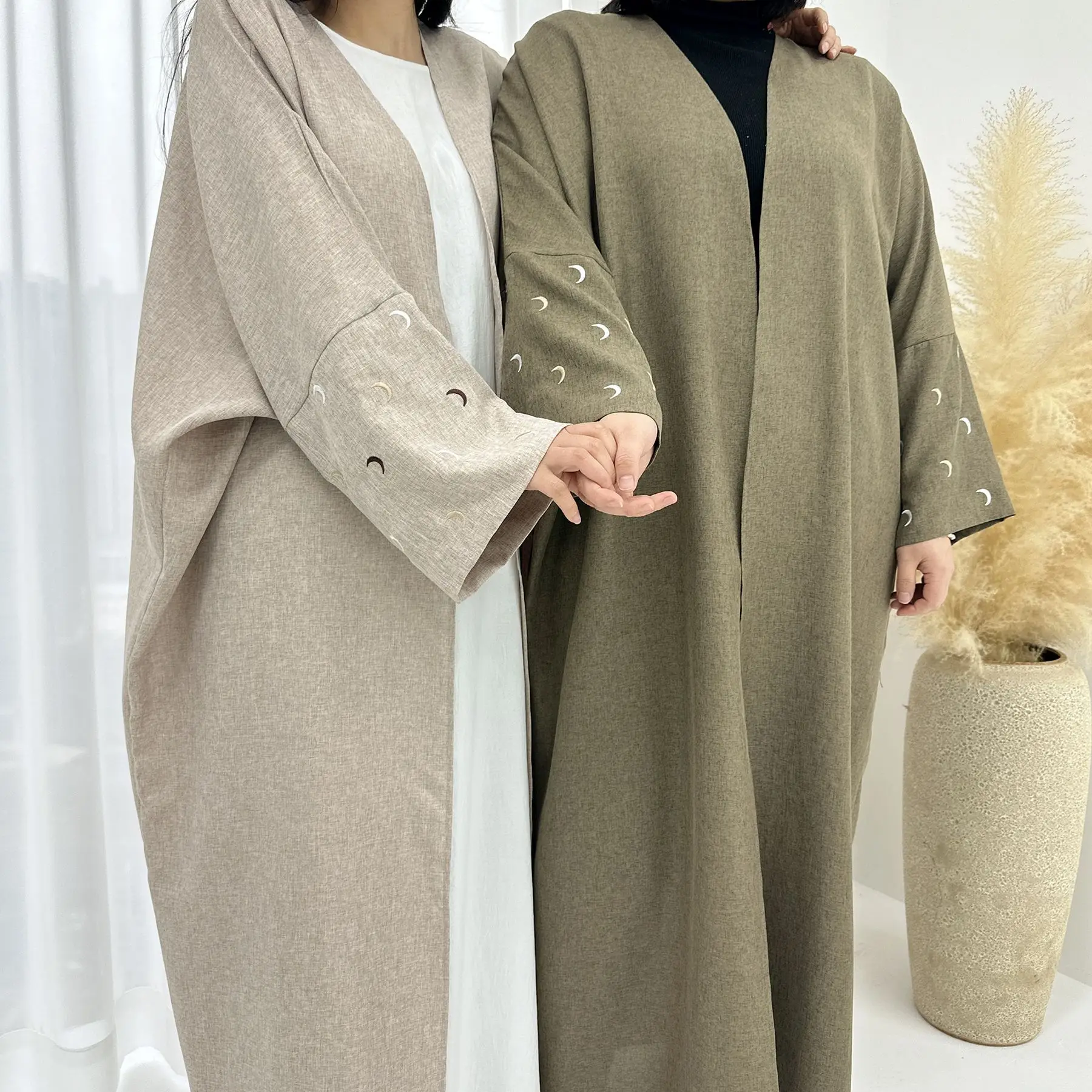 UNI – Robe musulmane pour femmes musulmanes, Ramadan Eid, solide, ethnique, broderie de lune, koweïtien, marocain, manches chauve-souris, Kimono ouvert Abaya