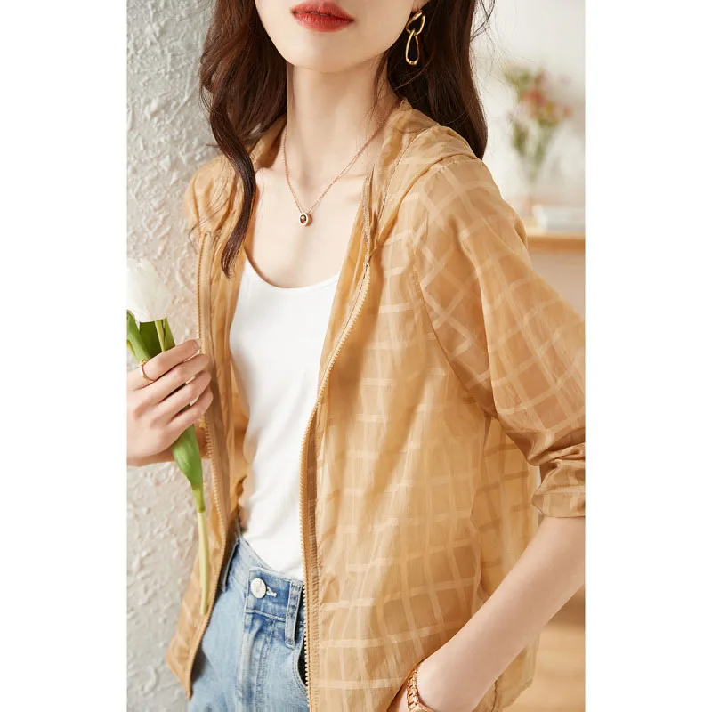 Women's 2024 New Summer Fashionable Zipper Versatile Simplicity Hooded Plaid Casual Loose Sun Protection Long Sleeve Coats