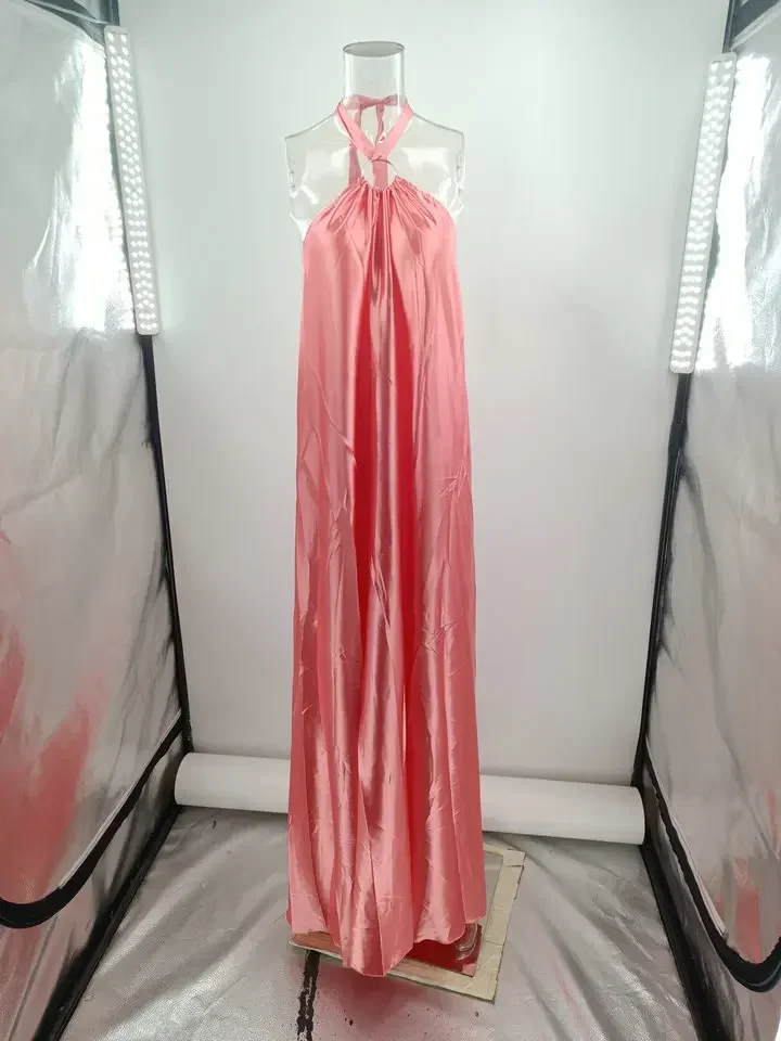 Robe longue dos nu en satin pour femmes, robes trapèze, vêtements de fête élégants, robe à licou, carillon sexy, décontracté, été, 2024