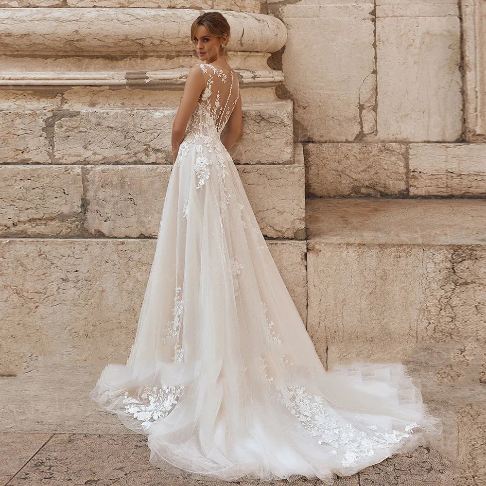 Fascinating A Line Women's Wedding Dresses Lace Appliques Vestidos De Novias De Boda Customized Bride Gowns Sleeveless Vestidos