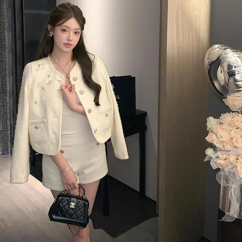 

Шерстяной жакет женский с вышивкой в виде цветов и стразами, осенне-зимняя модная верхняя одежда, теплый и уютный трикотаж