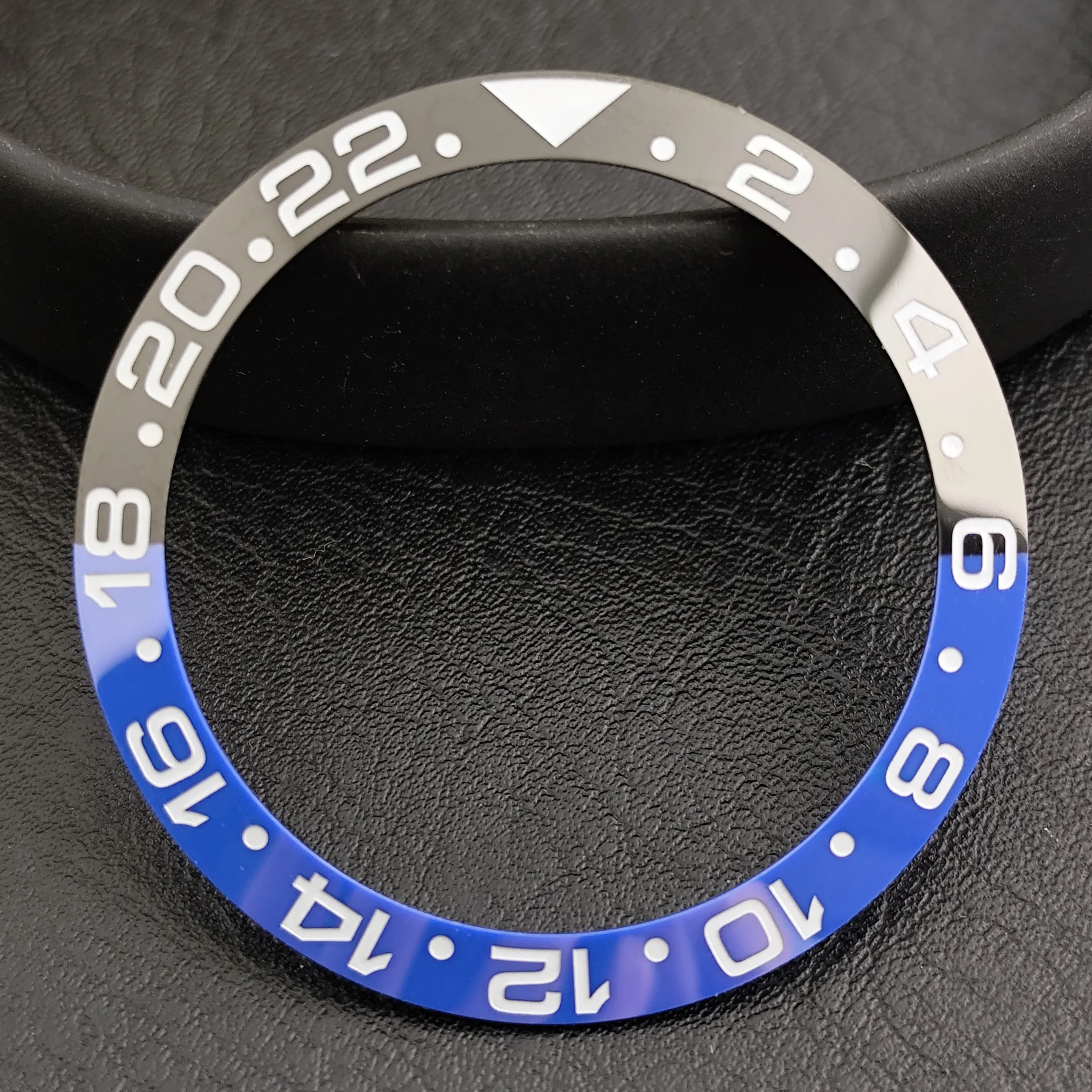 GMT ベゼル 38mm セラミックベゼル GMT ダイビングベゼル 40mm メンズ腕時計交換用セラミック/アルミニウムベゼルインサートに適合