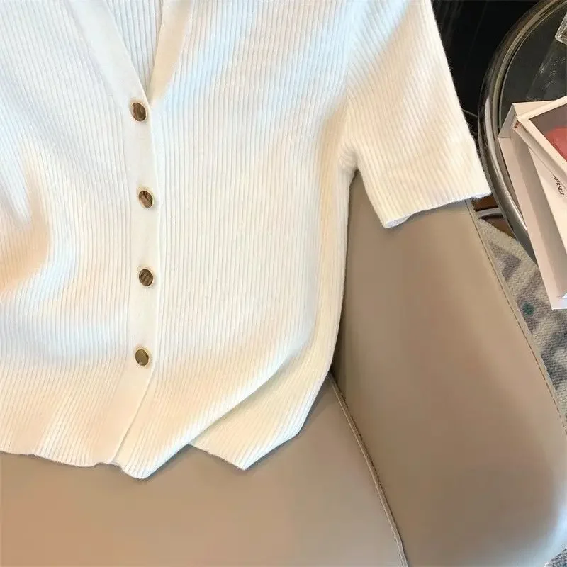 Chic malha polo-pescoço camisa feminina 2025 coreano verão fino cardigan manga curta camiseta casual único breasted malhas topos