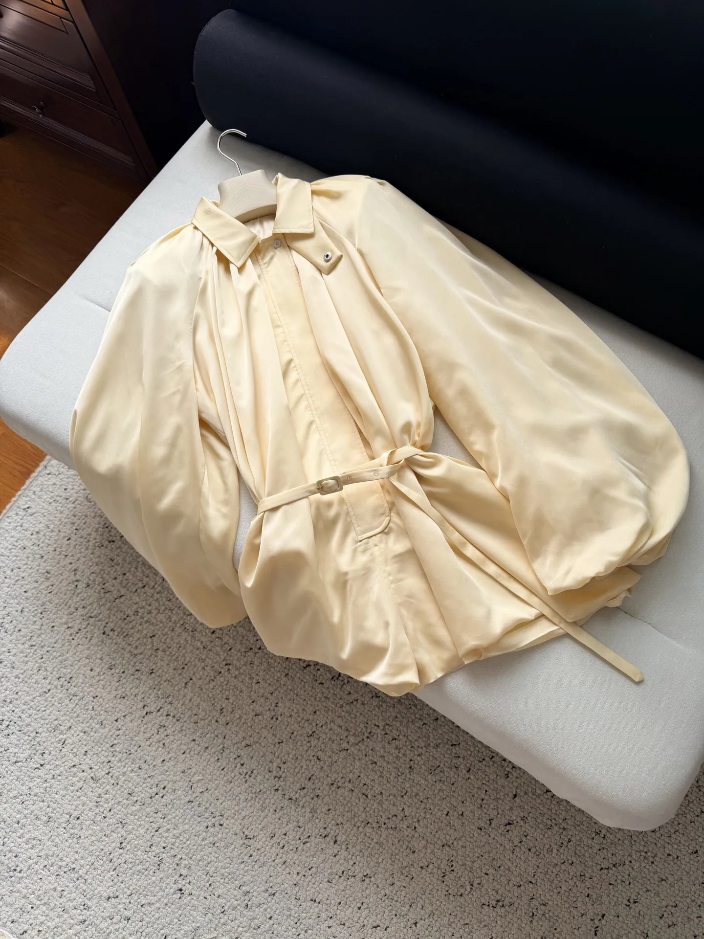 Ladies Solid Color Turn-down Collar Lantern Sleeve High Waist Fashion Satin Jumpsuit