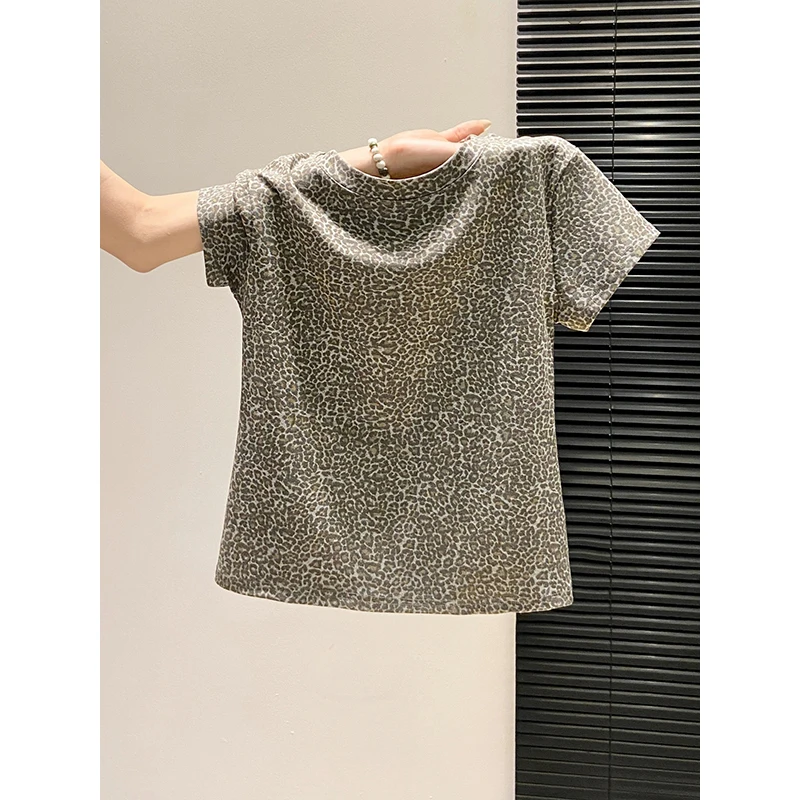 Vintage Leopard Print Short-sleeved Women's 2026 Summer New Style Loose and Slim-fitting Sweet and Cool Style Top