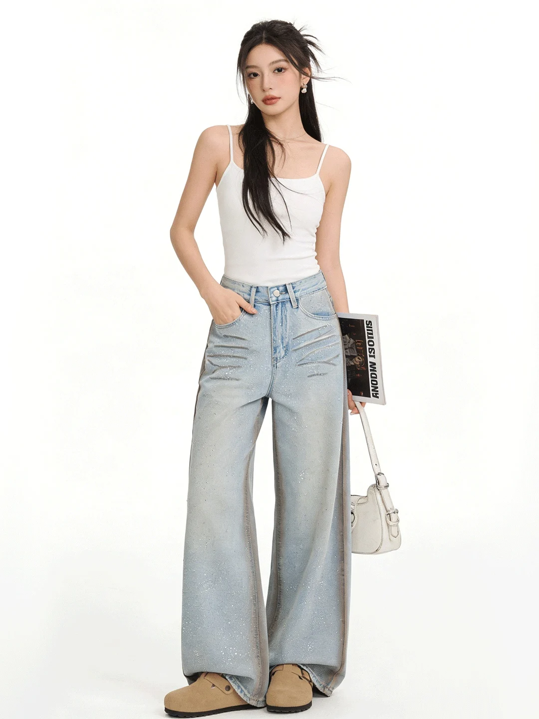 

Джинсы с высокой талией и широкими штанинами в корейском стиле, с богатой отделкой, винтажные, свободные, стройнящие, в пол, весна 2026