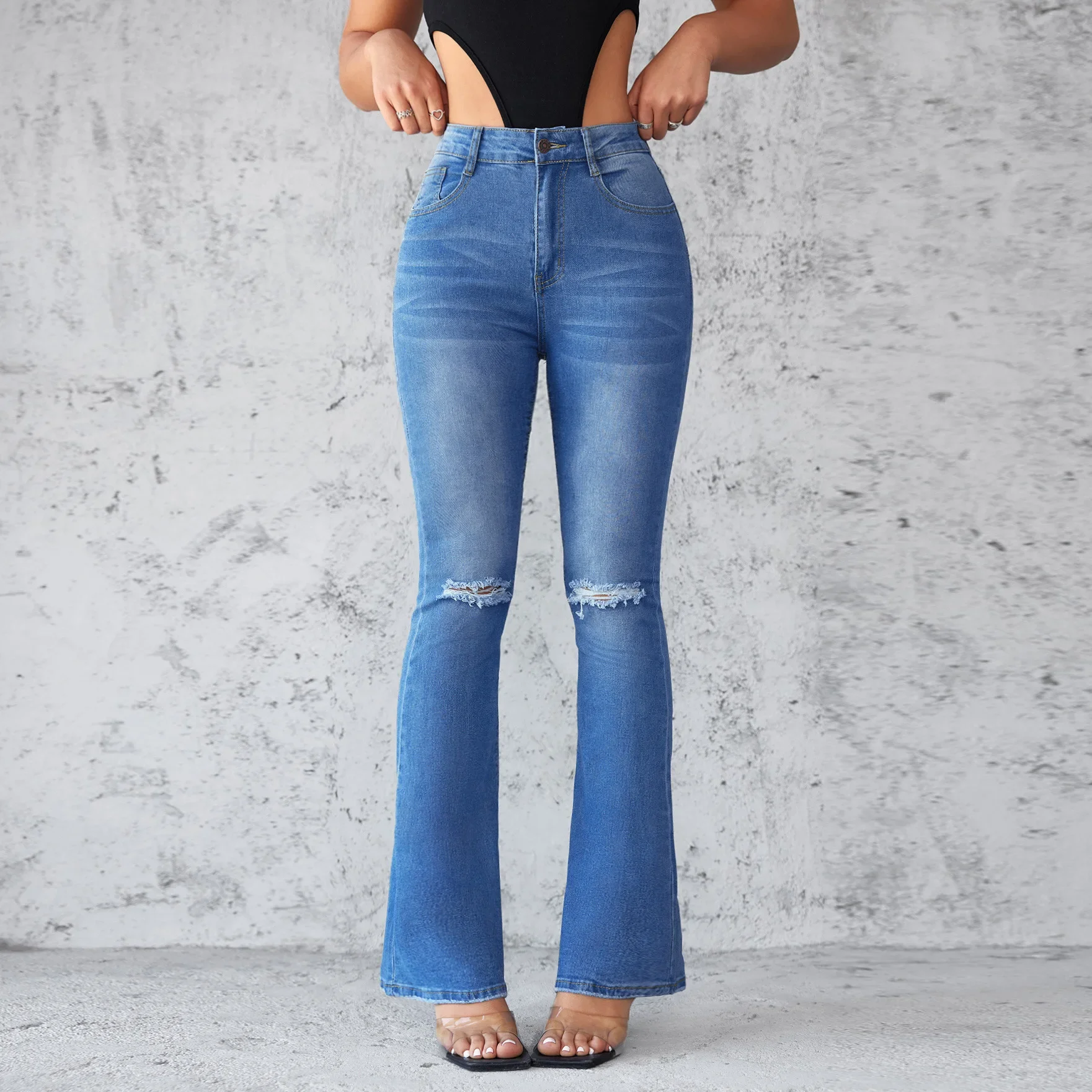 

Ripped Slightly Flared Pants Temperament Jeans, Women's New Fashion Slim-fit High Waist Stretch Long Pants.spring and Autumn