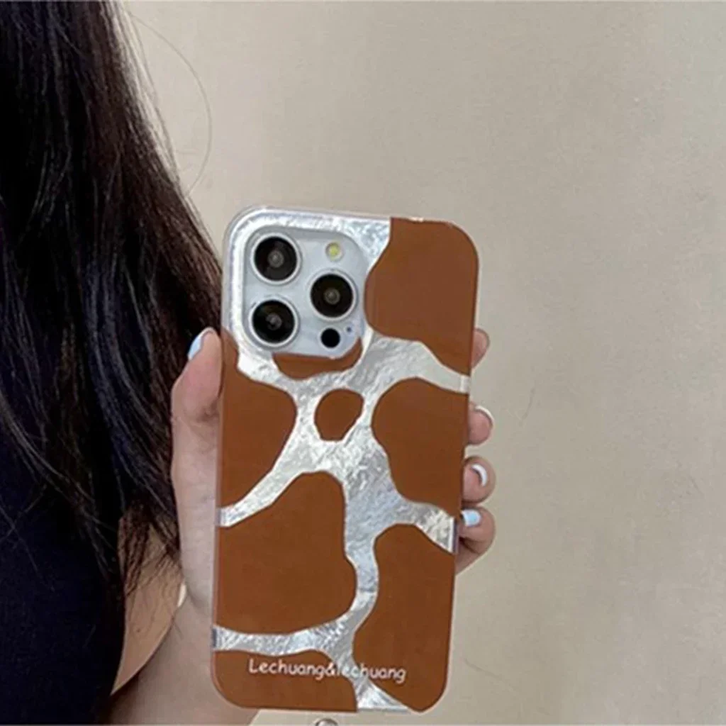 Illusion Color Brown Cow Pattern Iceberg Pattern Cover Case For iPhone 15 14 13 12 11 Pro Max Shockproof Protective Phone Case