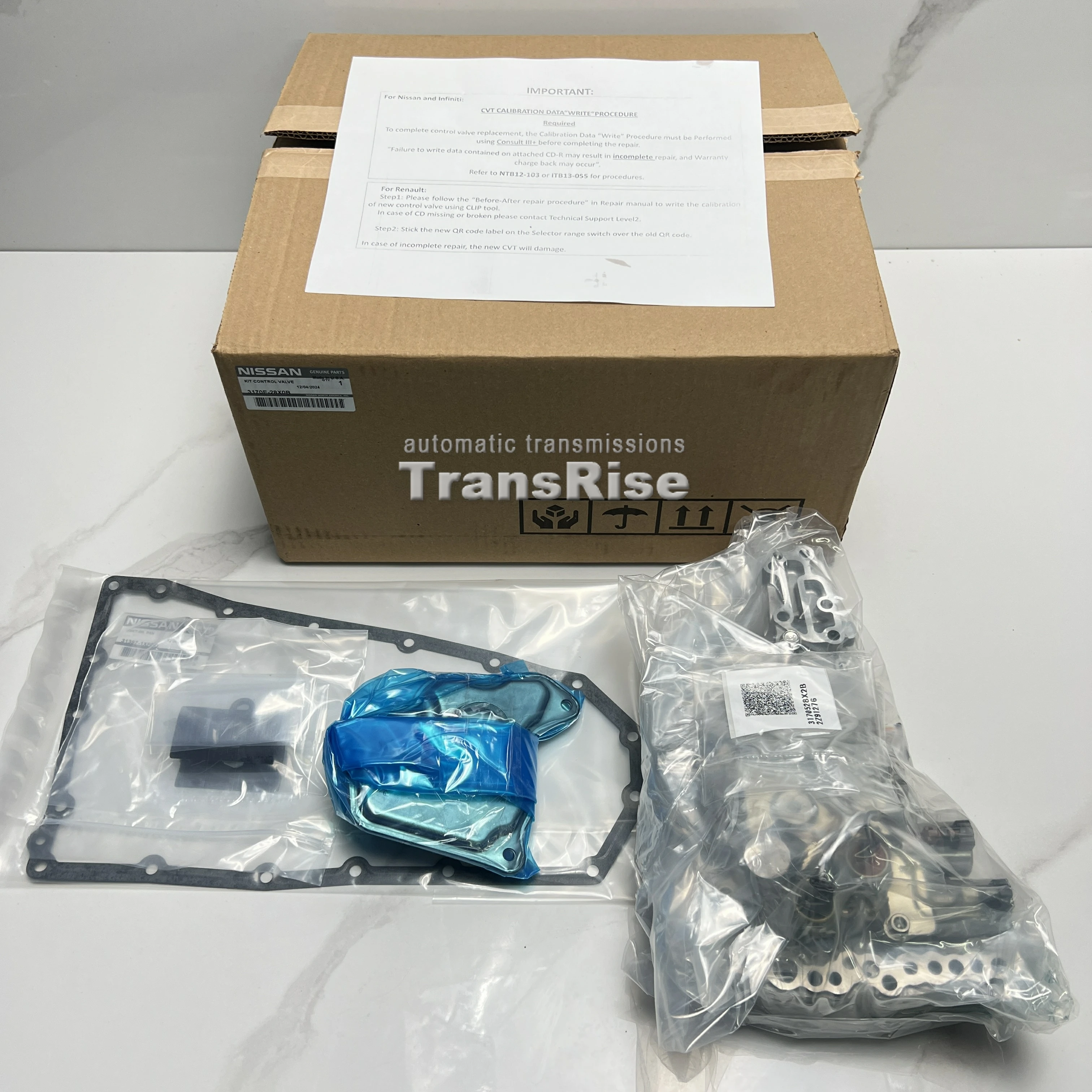 

Brand-new original JF018 JF018E automatic transmission valve body, CD, oil pan, gasket filter screen