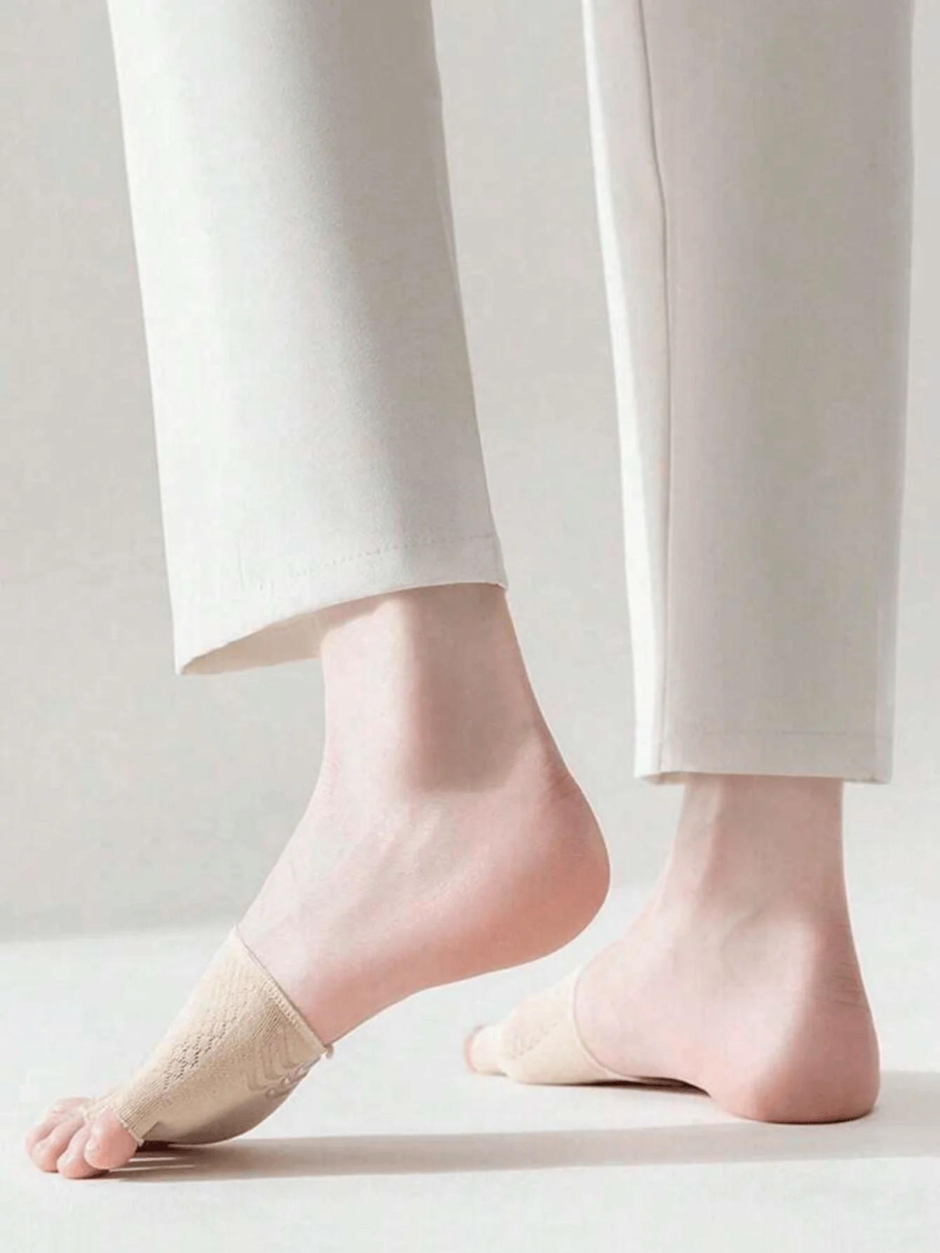 Baumwoll-Halbzehensocken mit Fünf Fingern für Damen, Unsichtbare Dünne High-Heel-Schuhe mit Vorderöffnung und Rutschfeste Einlegesohlen – Detail 2