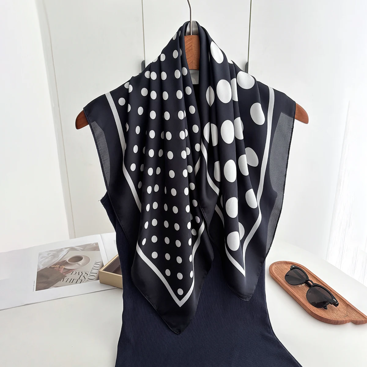 

Luxury Polka Dot Square Scarf Soft Satin Imitation Silk Scarves For Women Bandanas Elegant Hijab Neckerchief Printed Shawl Wraps