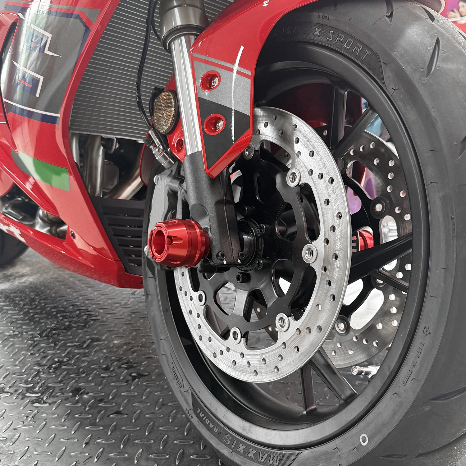 Wheel Protector For xadv750 NSS750 NSS350 CRF1000L CRF1100L Africa Twin Motorcycle Front & Rear Axle Fork Crash Slider Pad