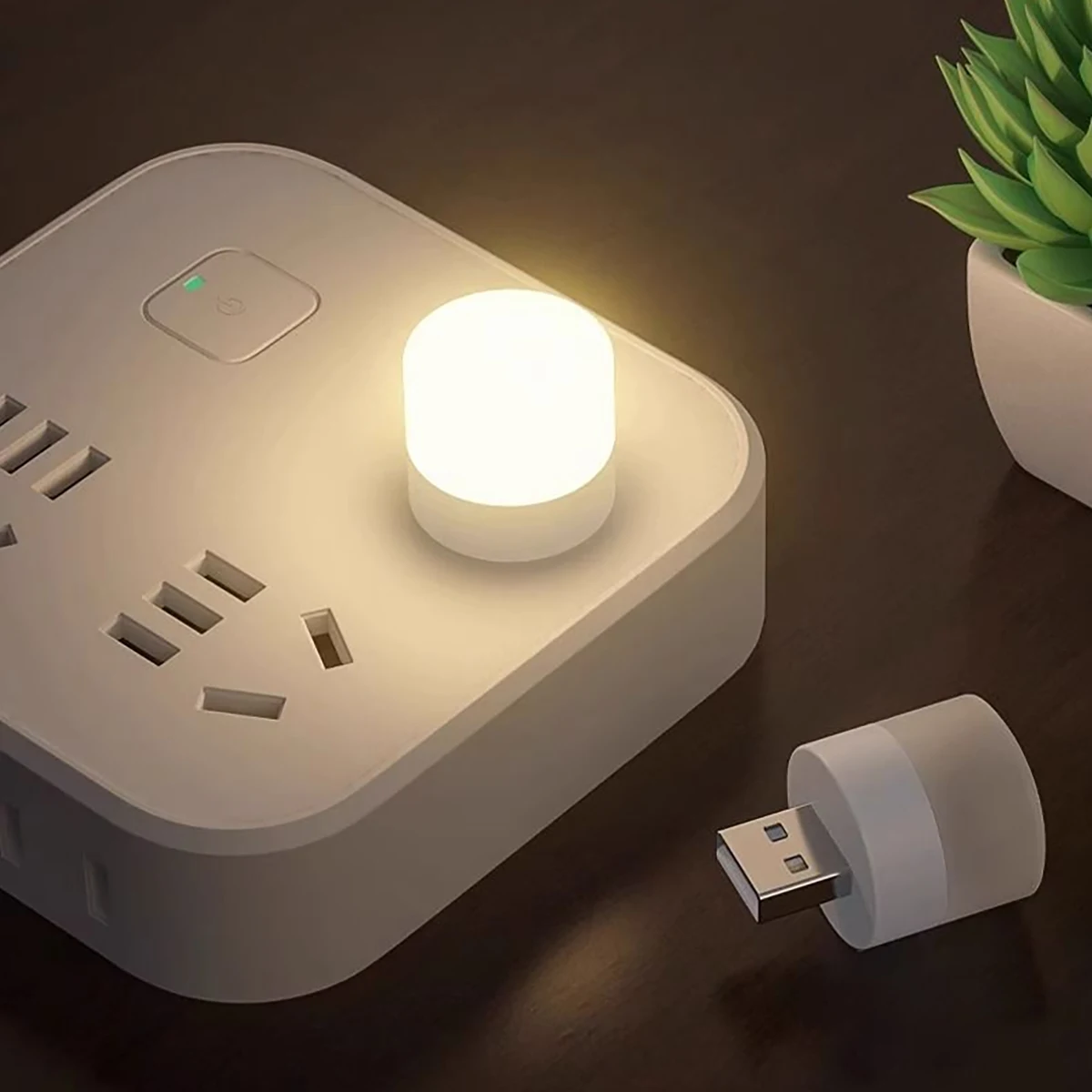 4Pcs Mini USB Night Light, Small Plug-In Led Ambient Light, USB Plug-In Night Light, Indoor Decorative Ambient Light, Suitable for Home, Living Room, Bedroom Light, Eye Protection Night Light, Bedside Lamp