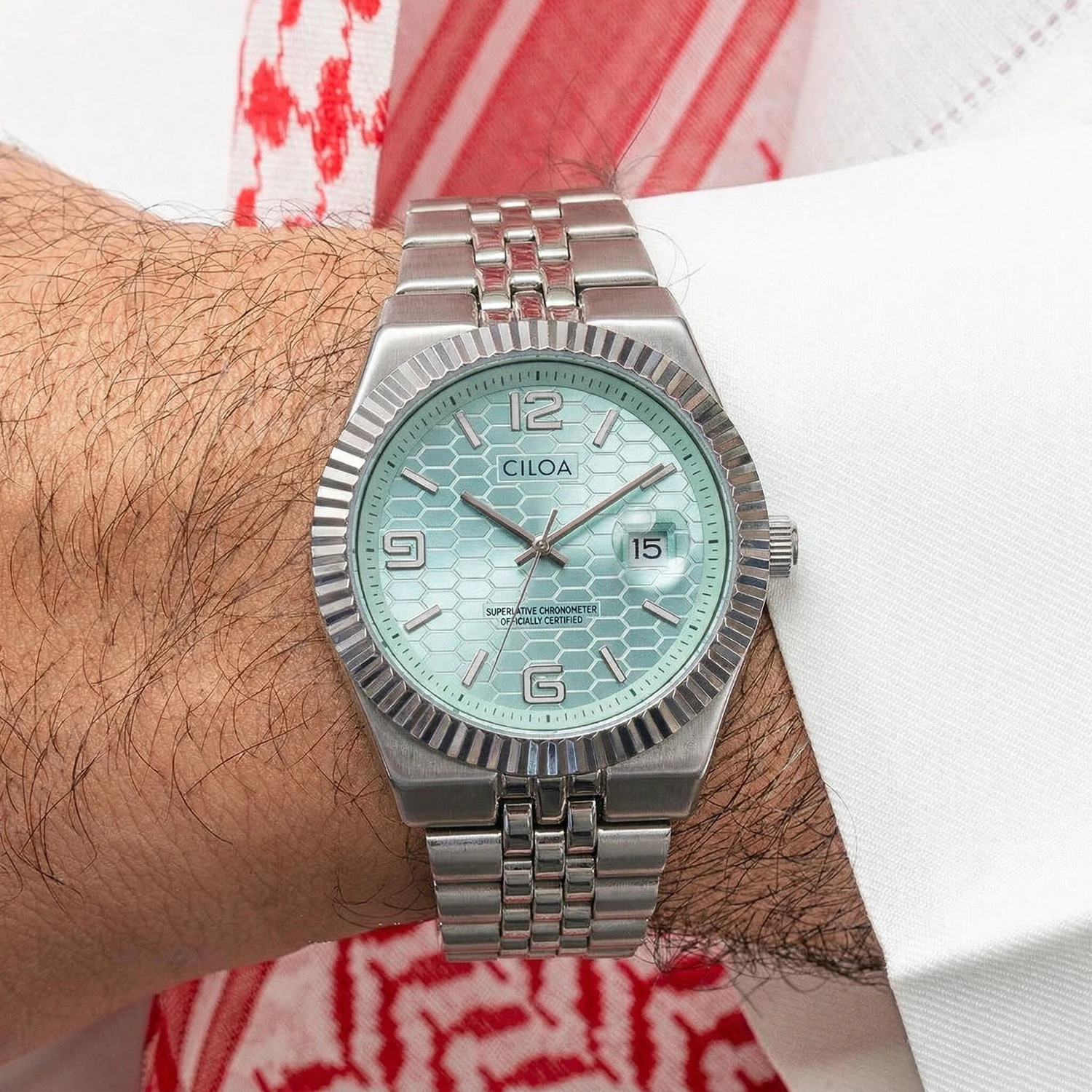 CILOA Mens Quartz Watch Turquoise Honeycomb Dial Knurled Bezel Date Window Brushed Stainless Steel Bracelet Business Daily Wristwatch