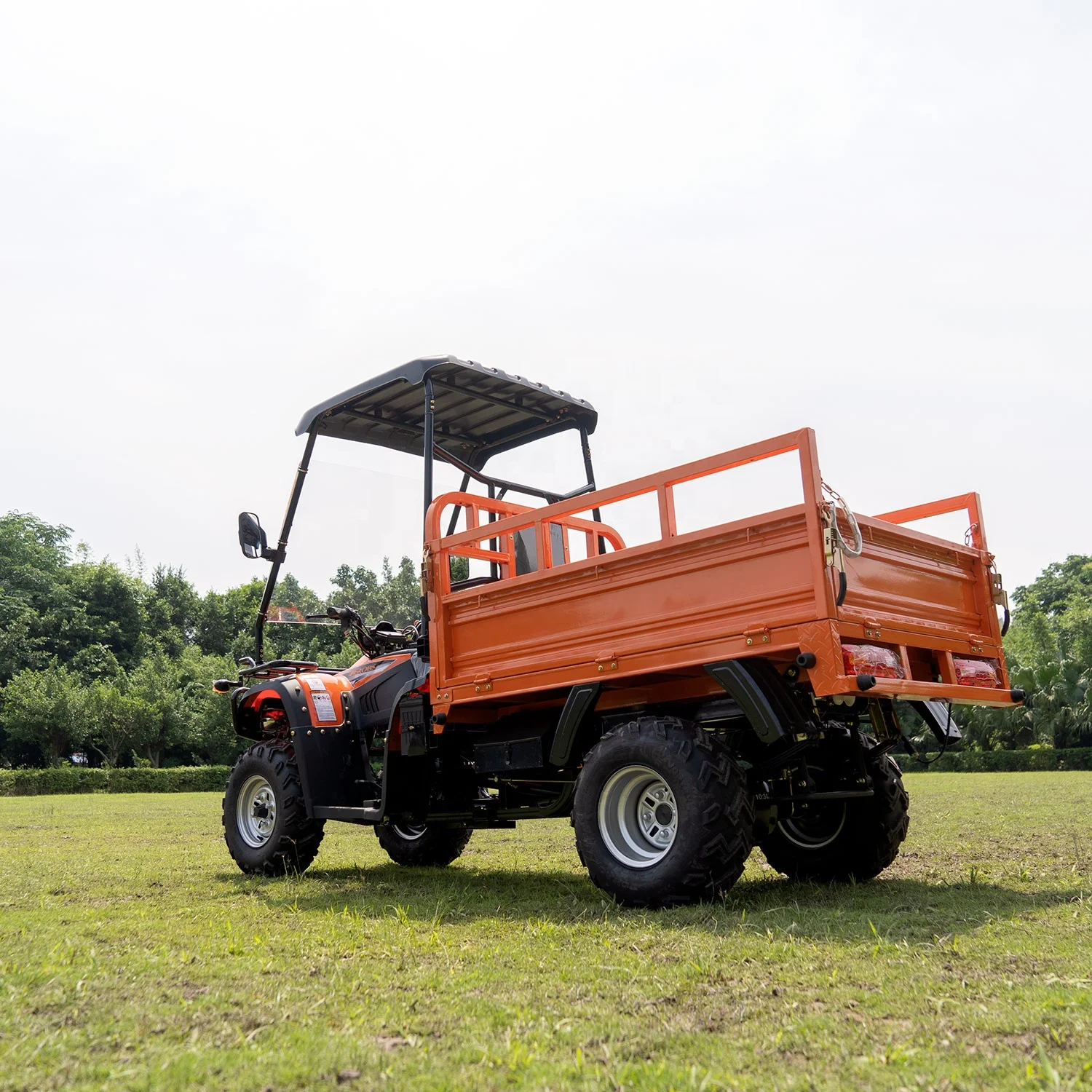 wholesale 250-300CC 4x4 All-terrain off-road vehicle with trailer/faster speed cargo farm atv with trailer